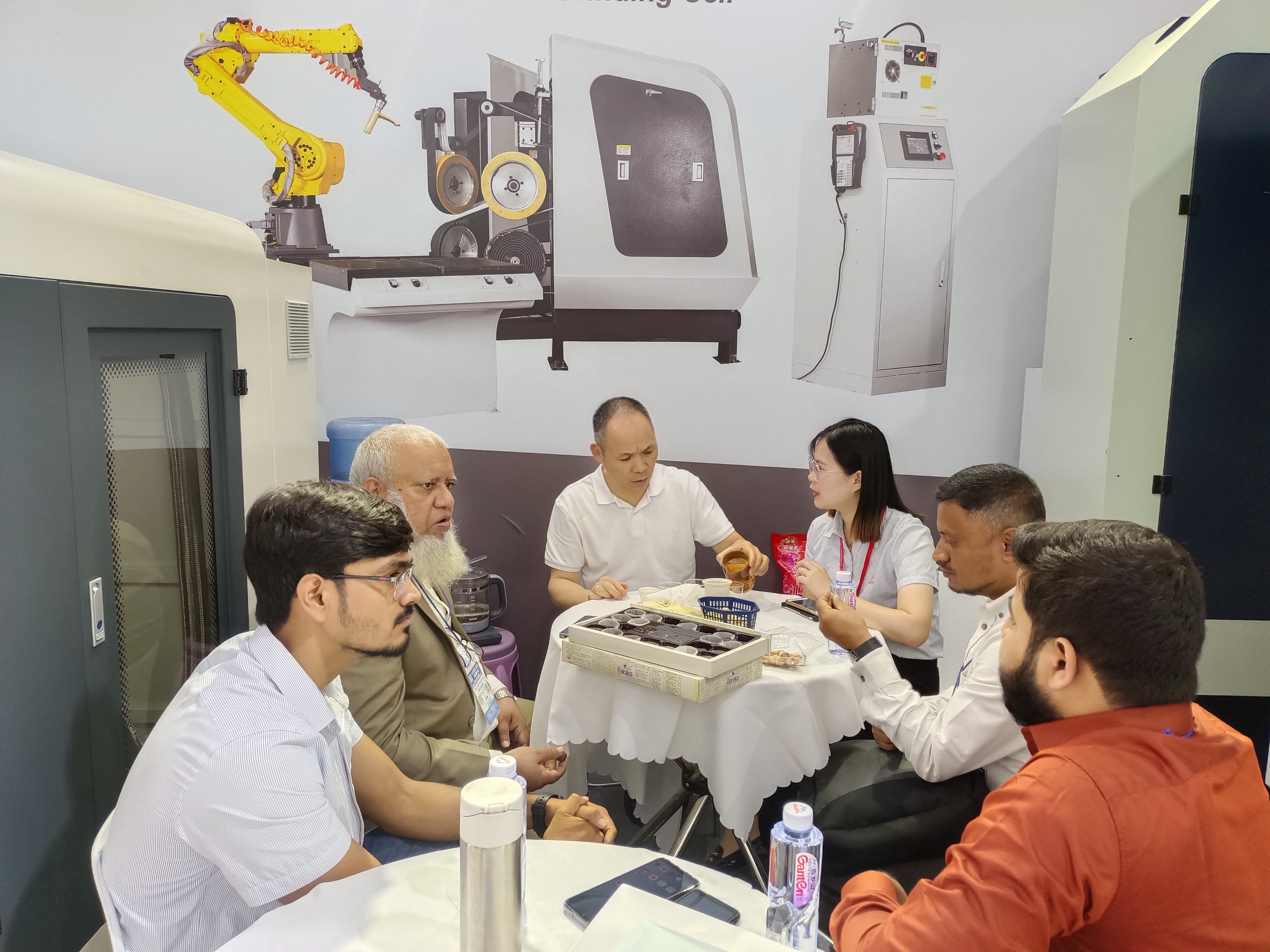 Easy Operate Sand Core Shooting Machine Manual / Semi Automatic / Fully Automatic Type