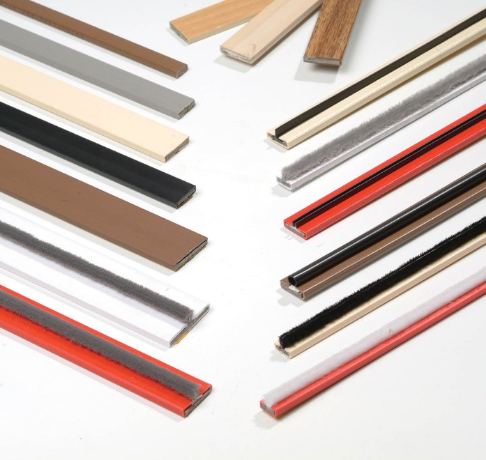 Weatherproof Fireproof Seal Strip Made of Hard PVC Sodium Silicate and Graphite Material