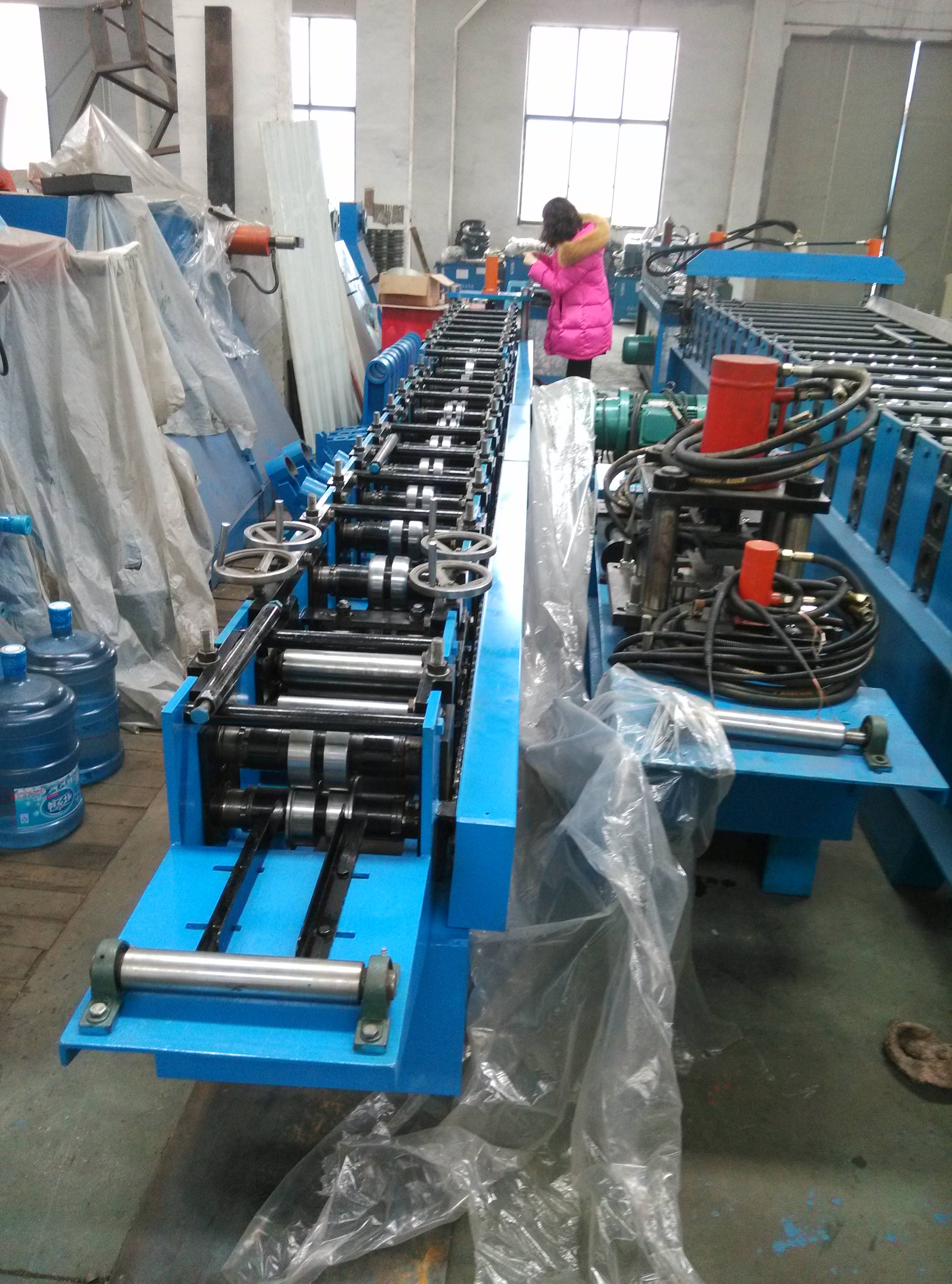 Hydraulic Cold Roll Forming Machine Solar Cell Panel Rack Easy Erection
