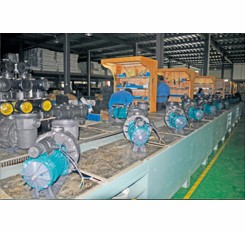 High Pressure Self Priming Circulation Pump For Pool Fqt-300 Easy Maintenance
