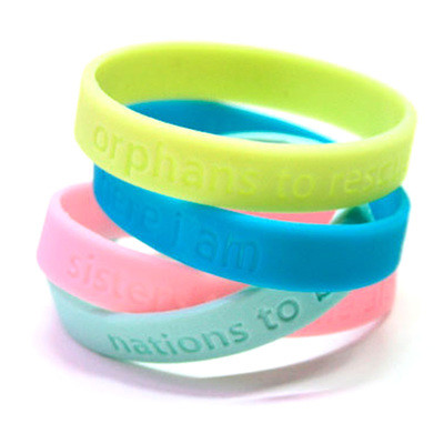 Proximity NFC Silicone Wristbands 13.56mhz RFID Chip Wristband For Children And Adults