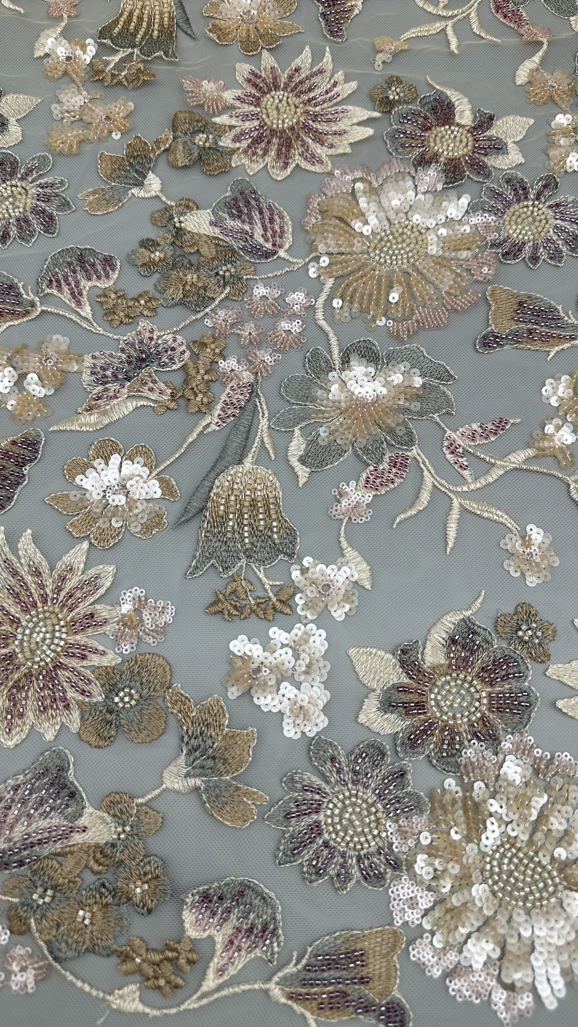 Suitable for Evening Dresses Polyester Beaded Embroidery Fabric Sequin Lace Spandex