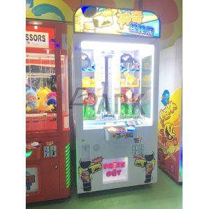 Arcade Crane Game Machine With LCD Screen , Claw grabber Machine