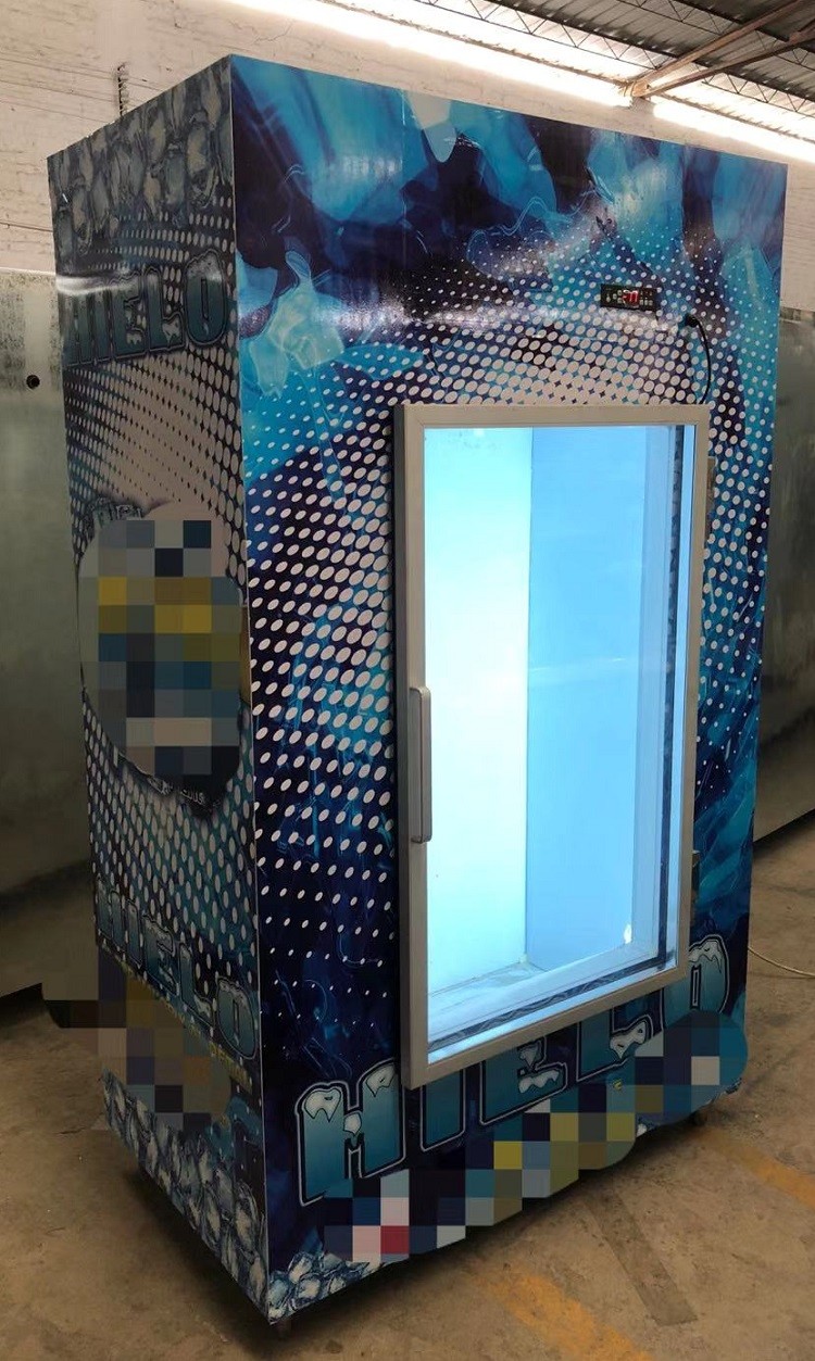 Glass Door Indoor Ice freezer , Auto Defrost Commercial Ice Bagged Stroage Room