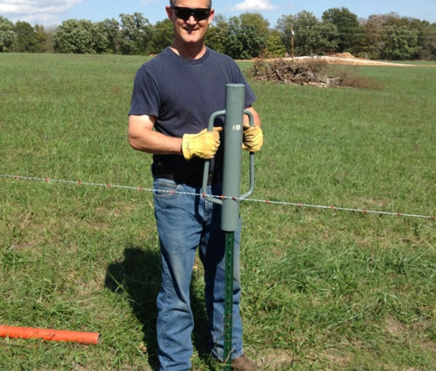 1.25lb/Ft Studded T Post 8 Ft Farm Fence 8 Foot Metal T Post