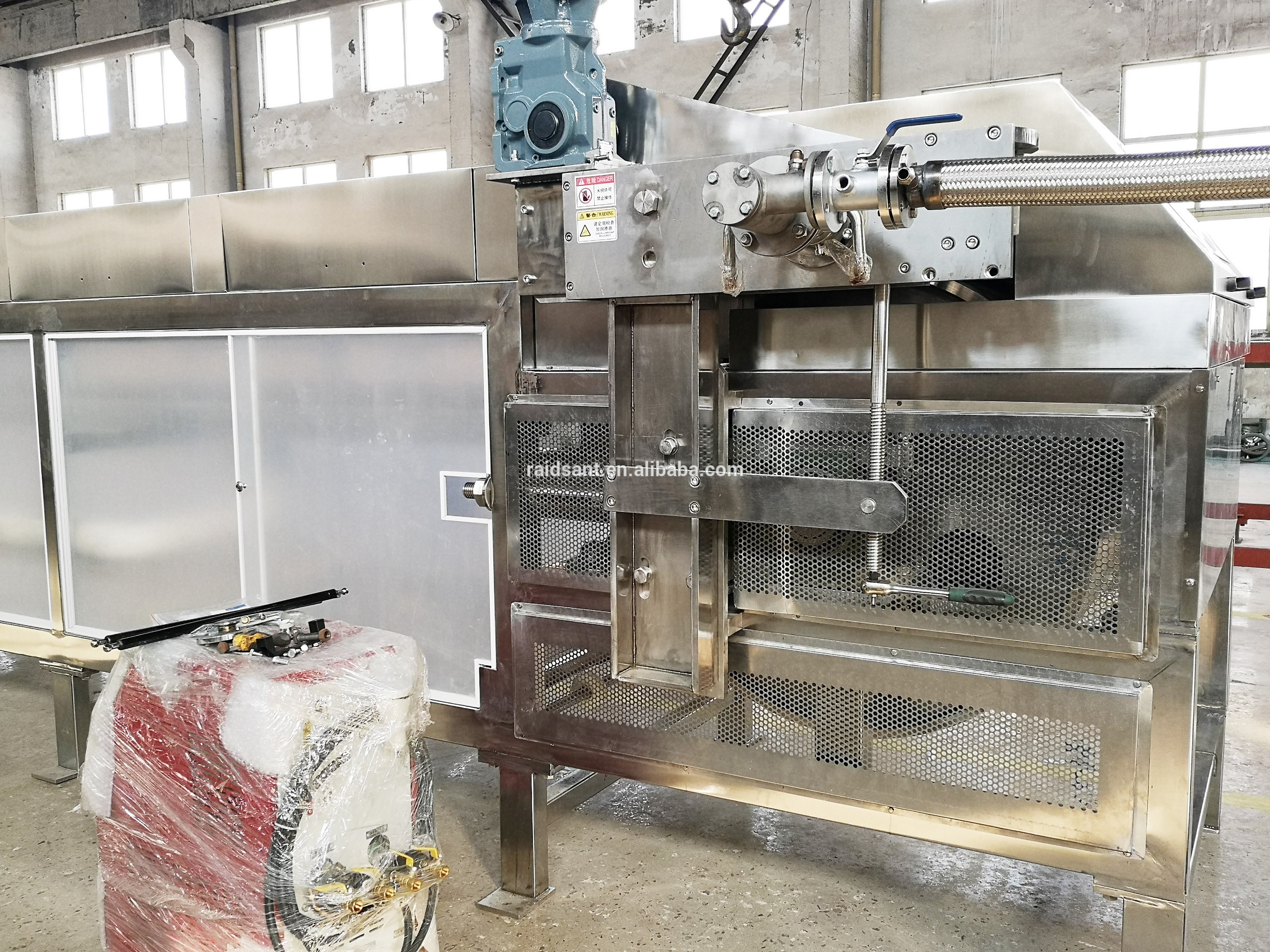 Granule former steel belt cooling and granulating machine