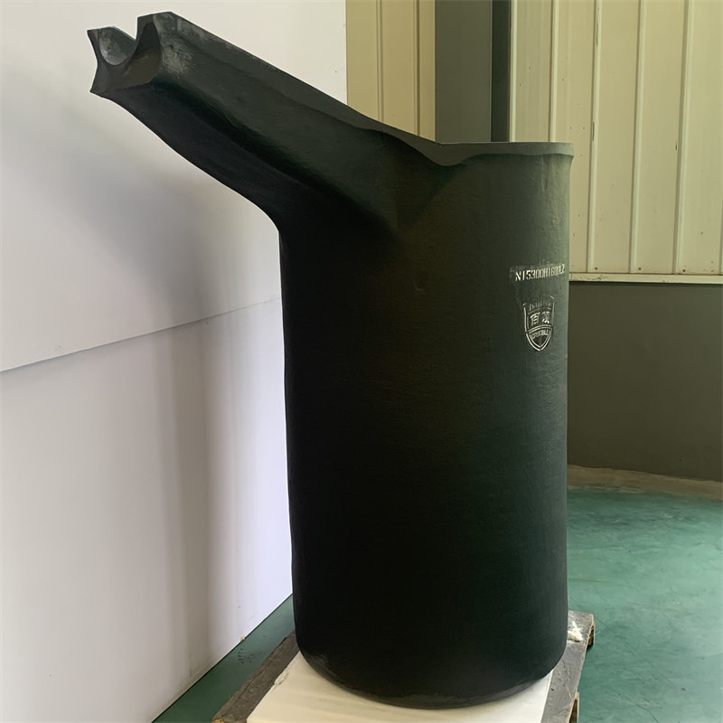 Reliability And Durability Crucible With Pouring Nozzle Customizability Metal Melting Silicon Carbide Graphite