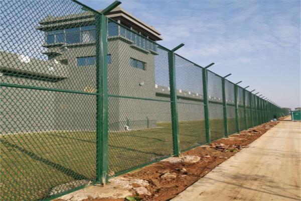 50X100mm 40X80mm Double Strand Razor Barbed Wire Fence Welded Razor Barbed Wire