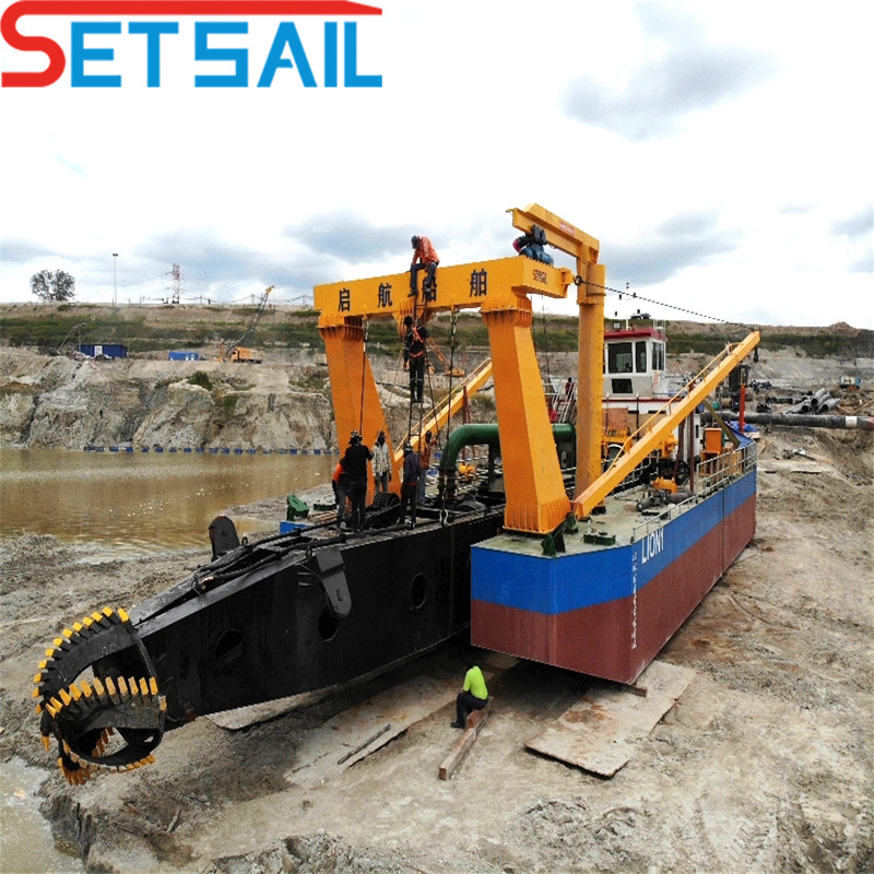 22inch Cutter Suction Sand Dredger with hydraulic and Diesel Engine