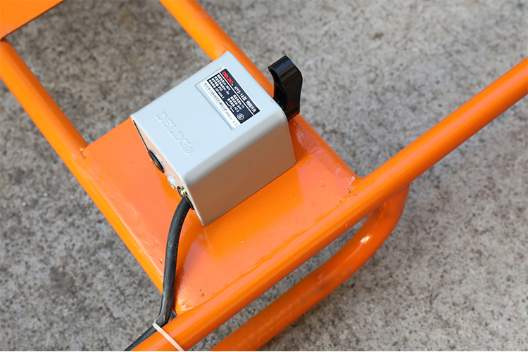 Electric Chainsaw Machine For Wood Cutting Cutting Maximum Diameter 800-1700mm