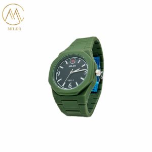 Mineral Dial Window Material Round Case Shape Quartz Wrist Watch
