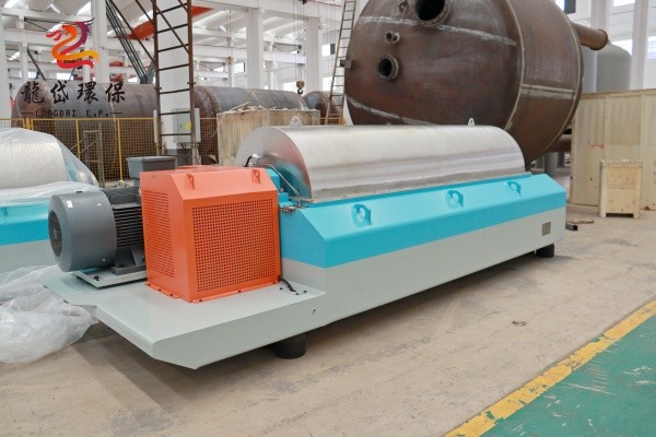 Quality Decanter Centrifuge with Model-Specific Bowl for Drilling Mud Separation for sale