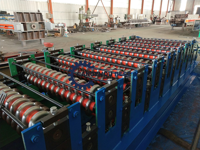Building Roofing Sheet Roll Forming Machine , Roofing Sheet Making Machine