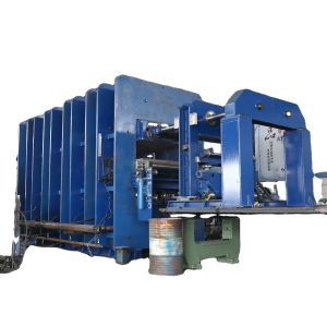 China 75KW Automatic Fabric Core Conveyor Belt Vulcanizing Press for Customer Requirements on sale