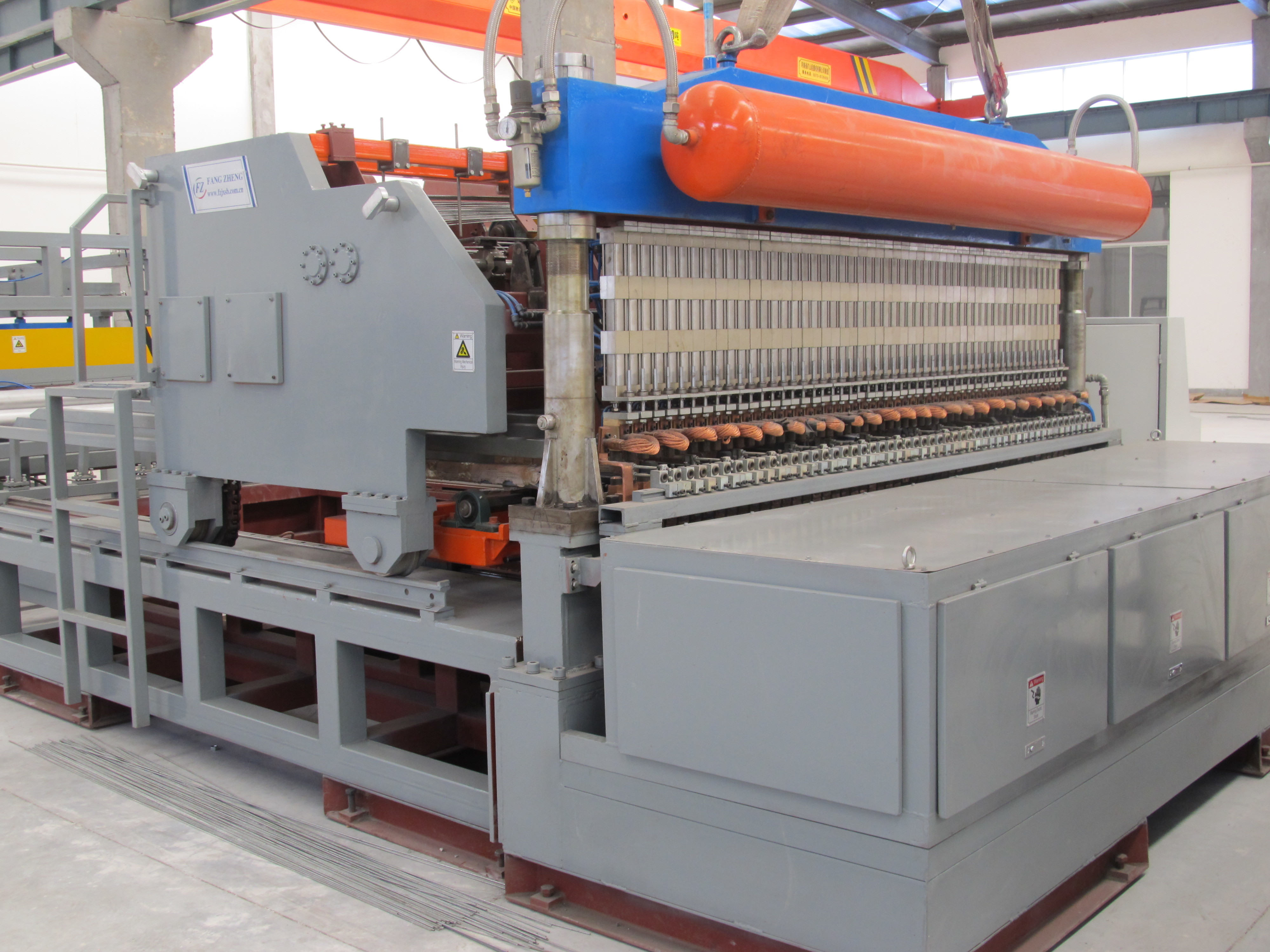 Expressway Bend Fence Panel 2.5m Wire Mesh Welding Machine 440V