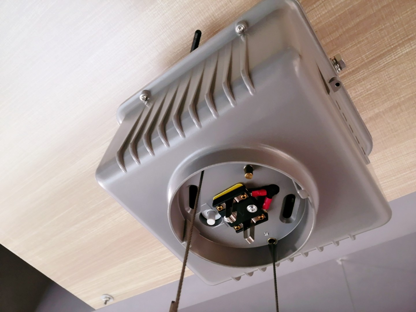 IP54 Remote Lighting Lifter Electric Chandelier Hoist Systems