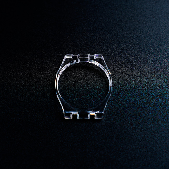 Exquisite Sapphire Crystal Watch Case The Perfect Choice for Any Occasion