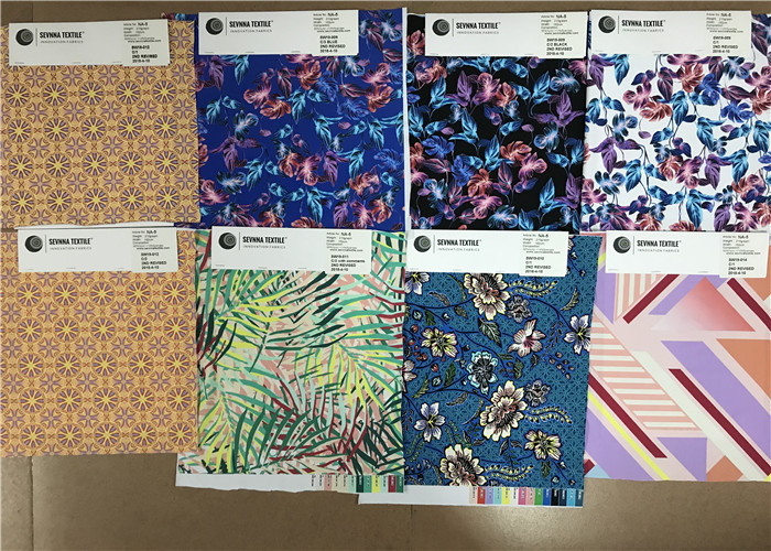 Warp Knitted Polyester Swimsuit Fabric , Colorblock Swimsuit Material Fabric