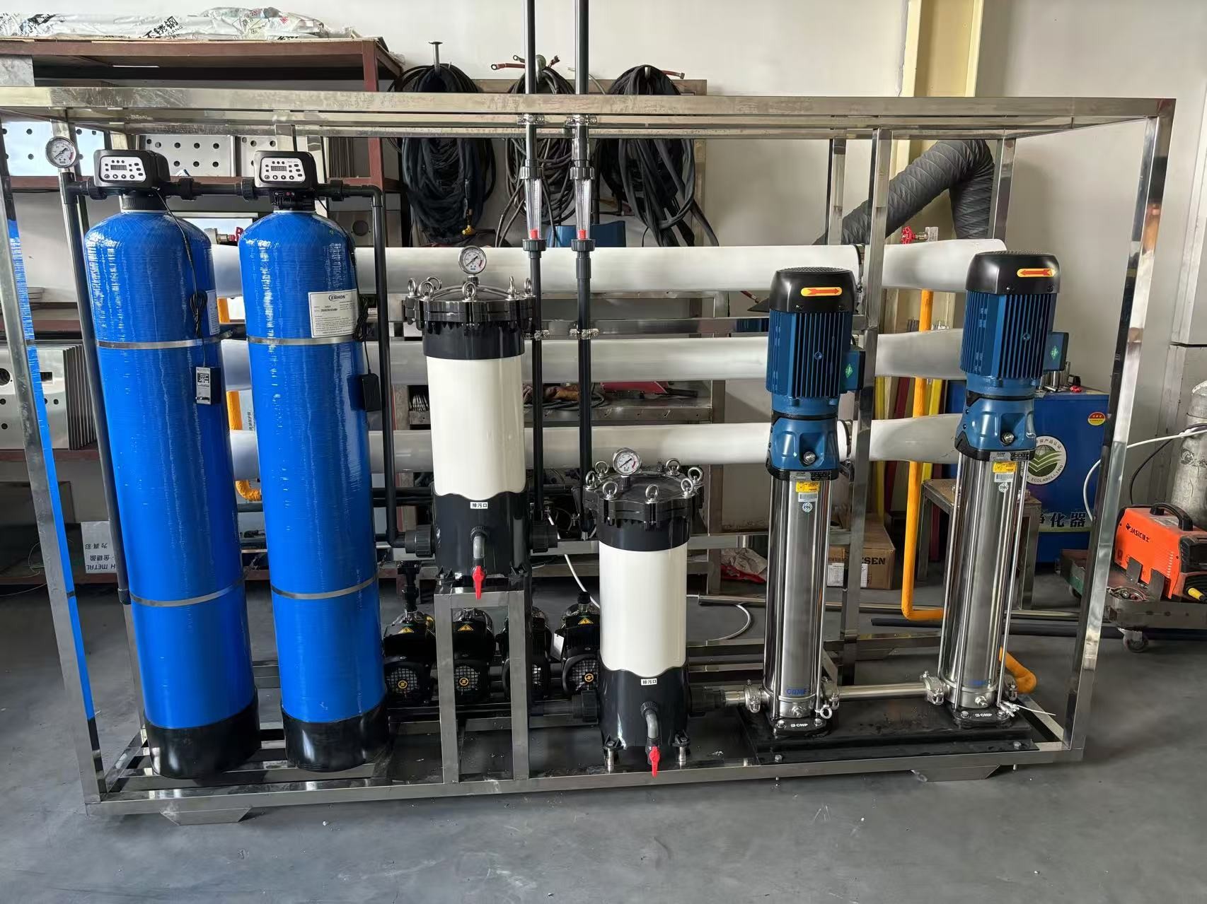 High Efficiency 1 Ton Unipolar Seawater Desalination Equipment Advanced Water Purification Technology