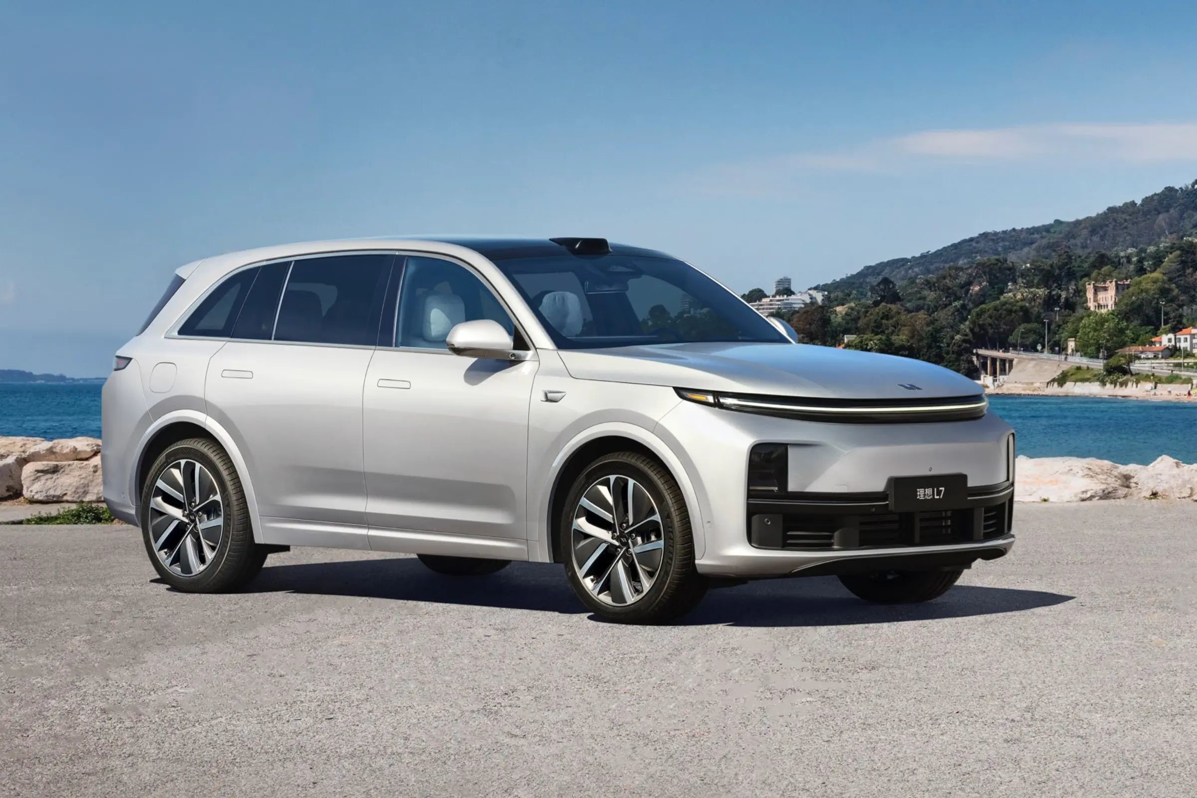 400km Range 180km/h Lixiang L7 Electric Car For Medium And Large SUV By Ideal Auto