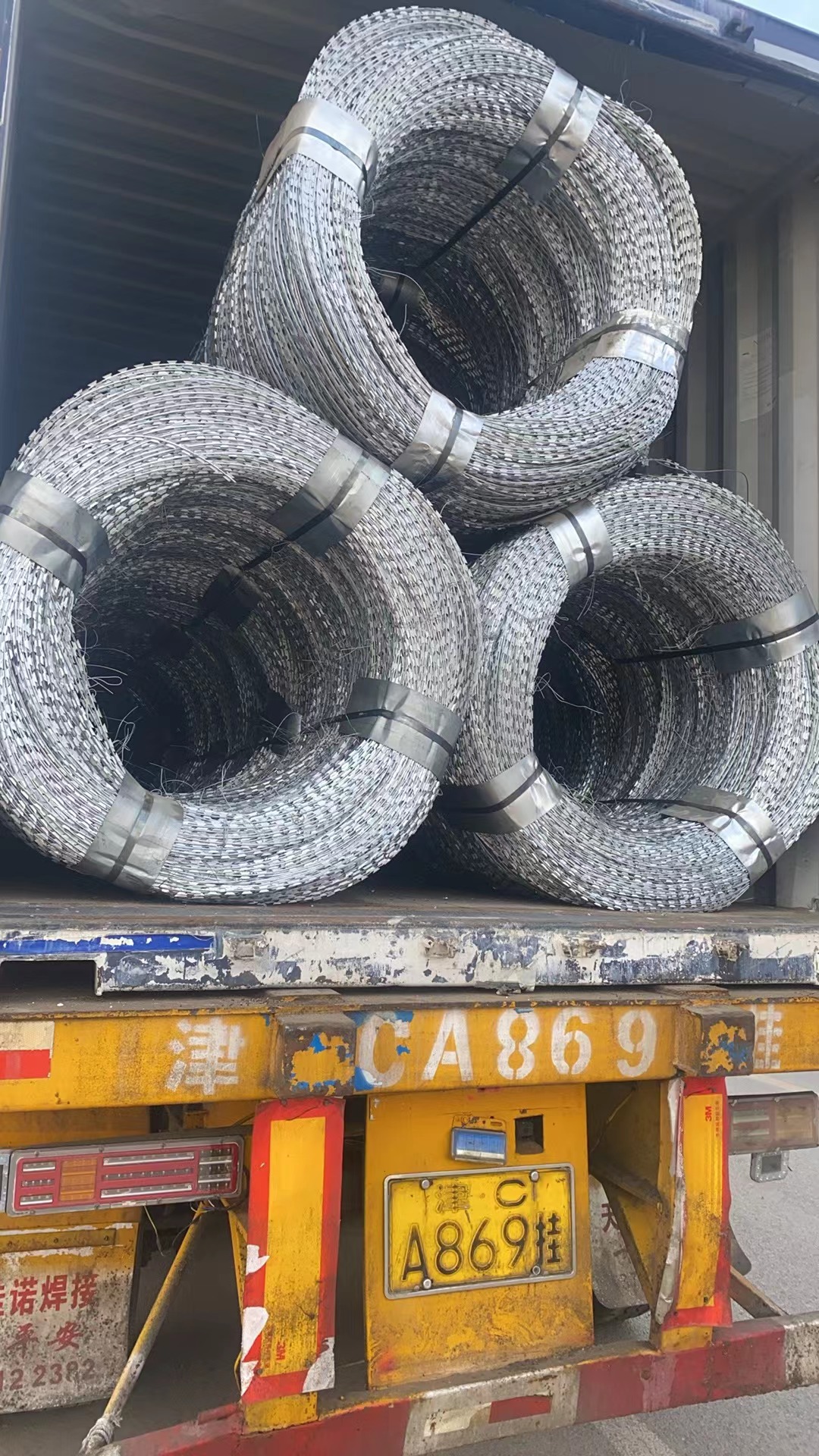 concertina razor wire