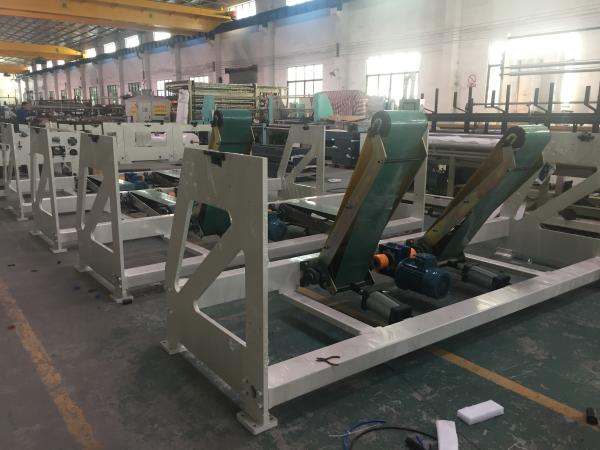 Adjsutable Slitting Width Toilet Tissue Machine With Air Shaft Slitter Rewinding