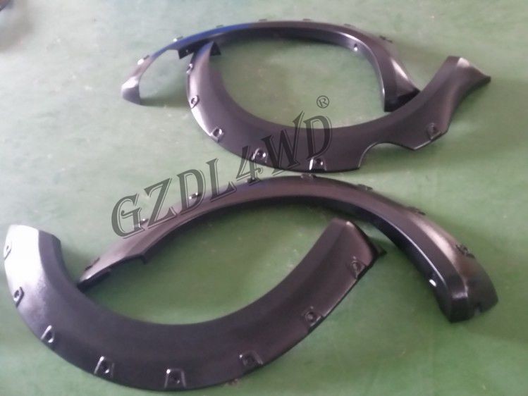 4 door Standard Size 4x4 Wheel Arch Flares Nissan Navara D40 Fender Flares