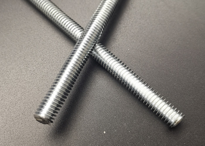 Manufacture 304 316 Stainless Steel Female Threaded Rods