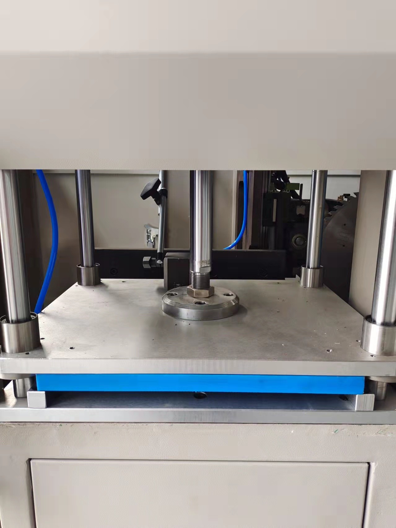 3 Axis Aluminum End Milling Machine Automatic Cnc Milling