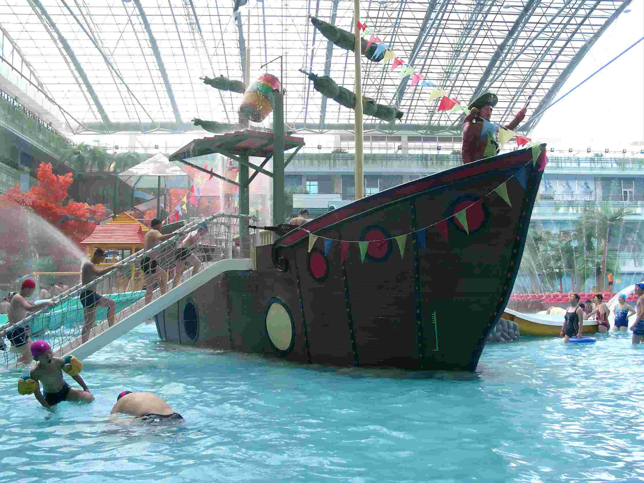 Customized Fiberglass Pirate Ship / Corsair Aqua Play Water Park Equipment