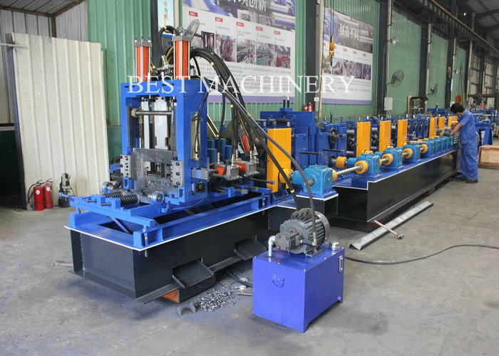 Automatic Z Section / Purlin Roll Forming Machine Pre Punching Gcr15 Steel Roller Material