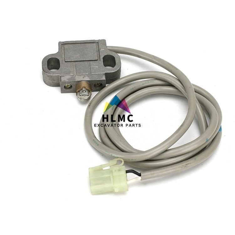 203-06-5621 D4C-9093 PC200-5 PC200-6 6D95 Travelling Pressure Sensor Excavator Switch