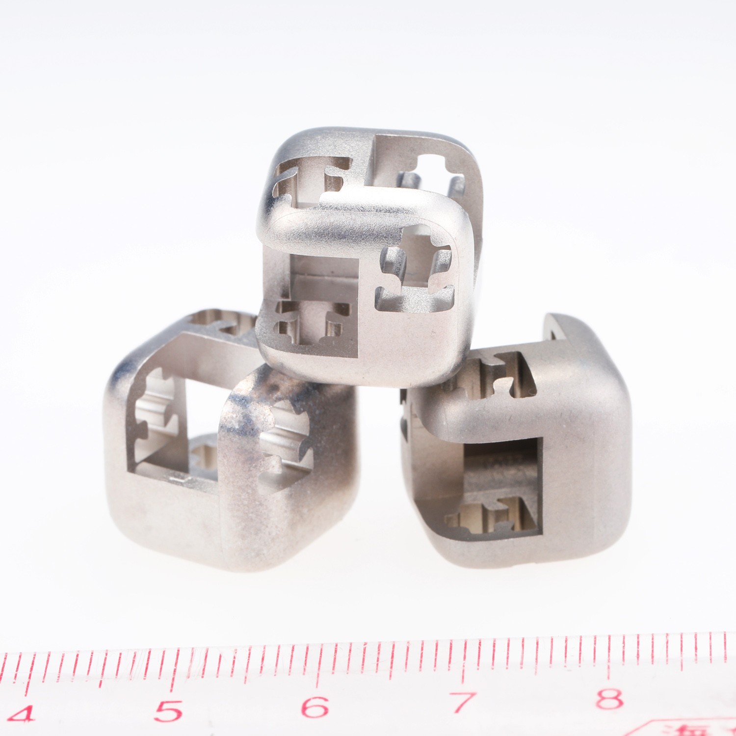 RoHs Stainless Steel Powder Metallurgy Parts Hinges Anodized Finish