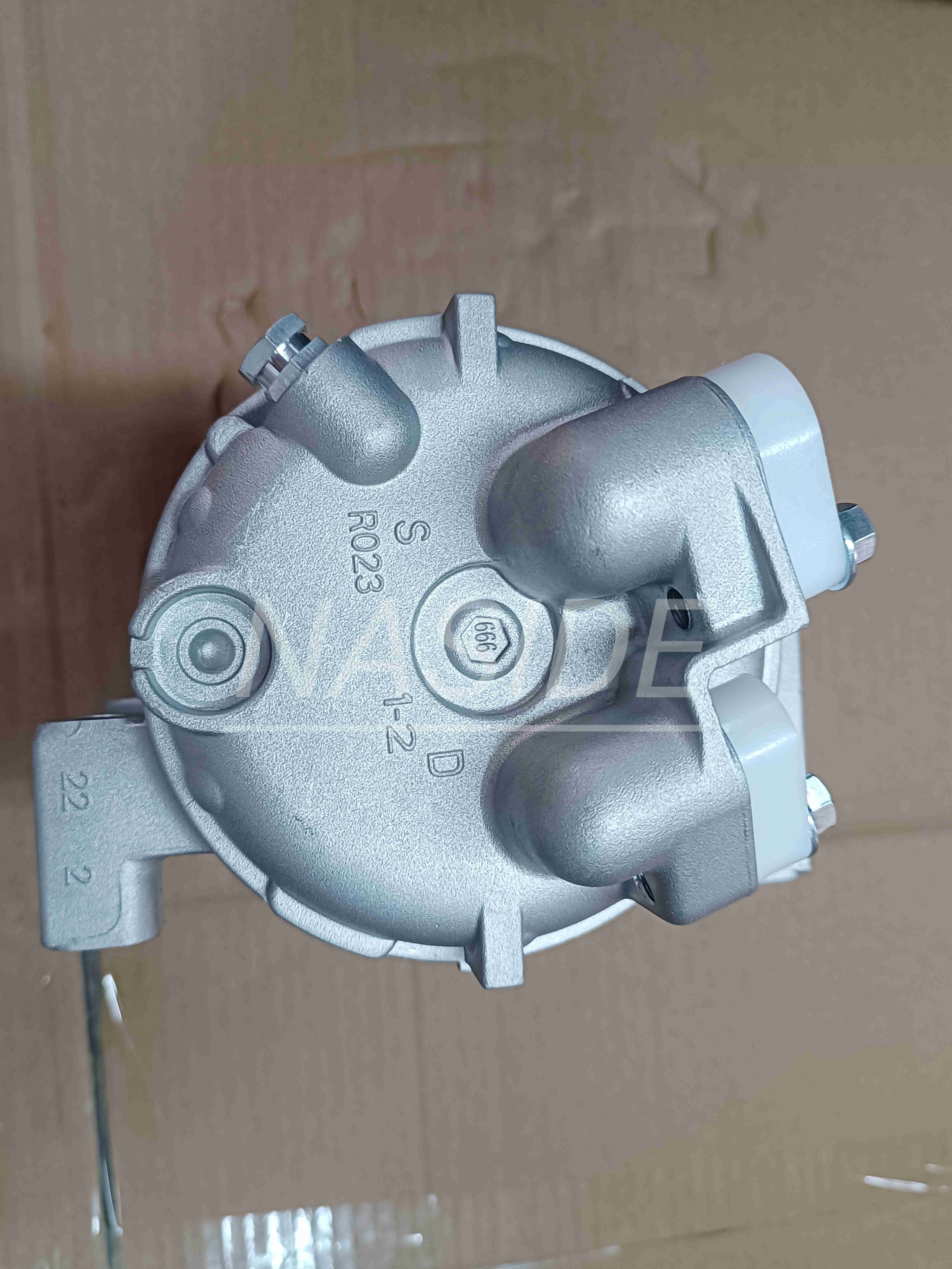 Auto AC Conditioning Compressor For 92600VX100 DKS17CH 5060120350 92600VW200