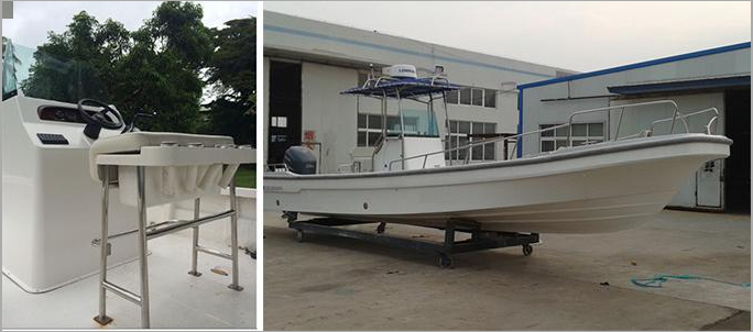 6 M Fiberglass Hull Pontoon Fishing Boats , 6 Person Inflatable Boat With Center Console