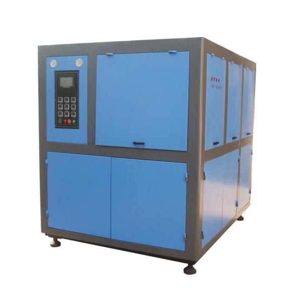PET Bottle Fully Automatic Blow Molding Machine , Plastic Bottle Manufacturing