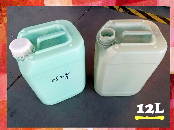 10L 270KN 8.3T HDPE Jerry Can Blow Molding Machine