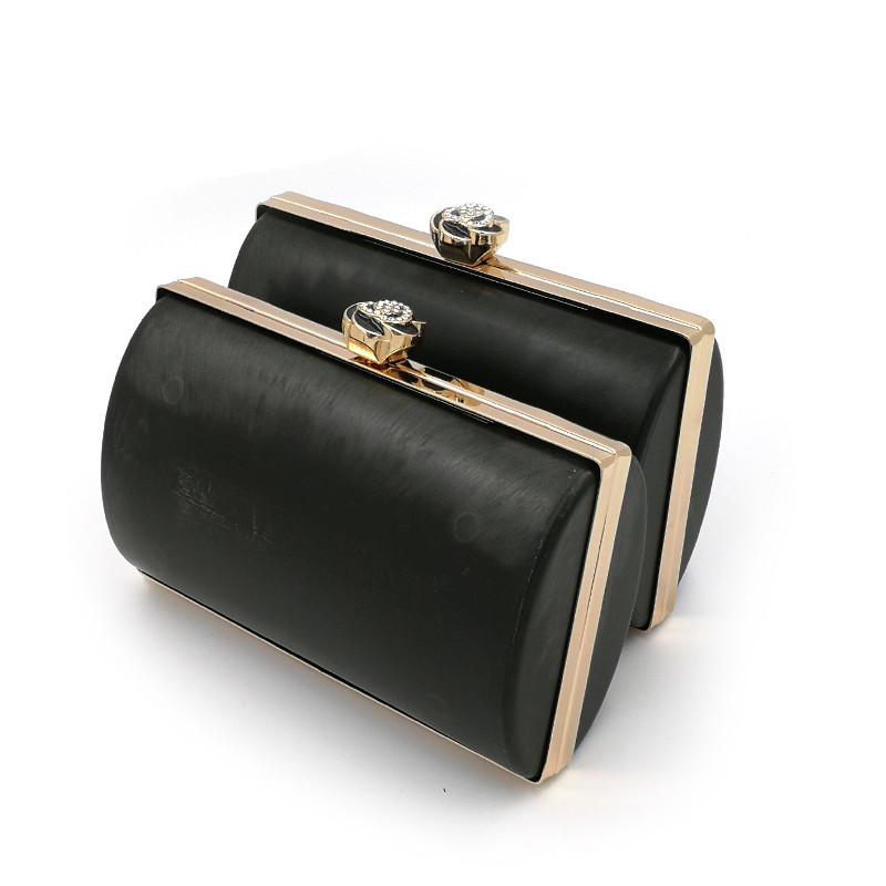 Wholesale Handbag hardware 17.8*10.8 cm gold custom metal box clutch frame purse frame