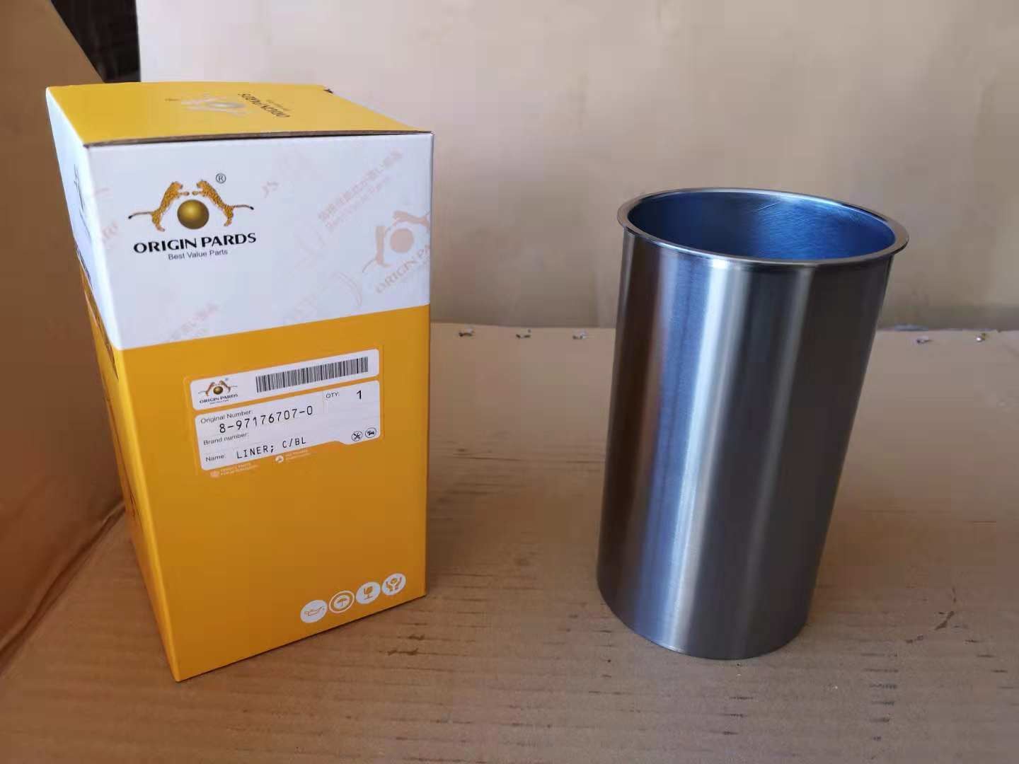 4BC1 4BC2 Cylinder Liner 8971767070 Isuzu Diesel Engine Auto Parts NKR NPR Light Truck 187mm High