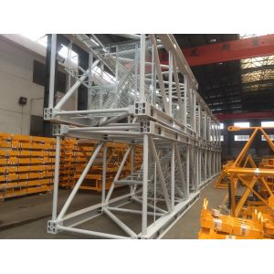 China Rust Resistant Tower Crane Spare Parts Mast Section 660Mpa Tensile Strength on sale