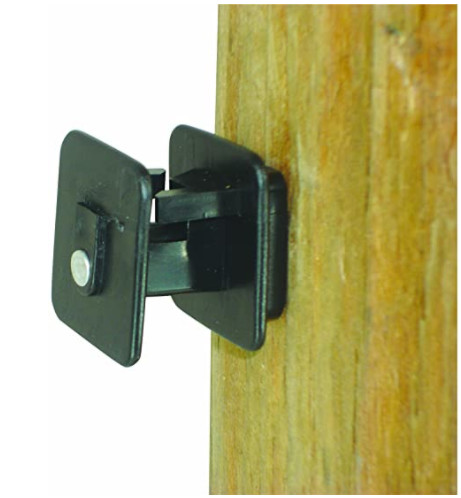 3mm Wire HDPE Square Wood Post Electric Fence Insulator Impact Resistant