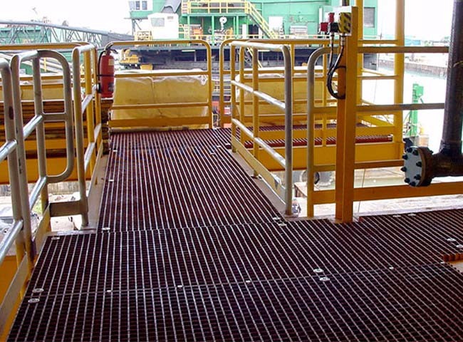 Serrated Welded Steel Grating High Bearing Capacity and High Security for Industrial, Civil and Commercial Buildings
