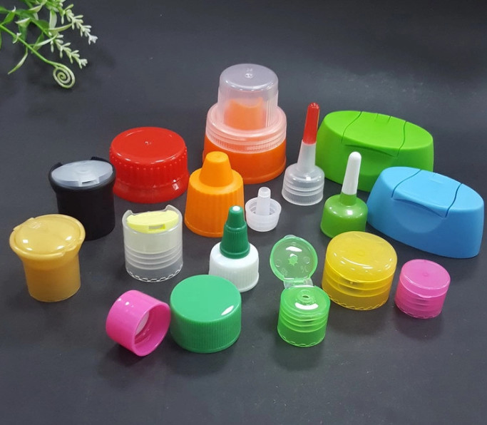 Colored Flip Top Dispensing Caps , Silk Printing Flip Top Bottle Lids For Toothpaste Tubes