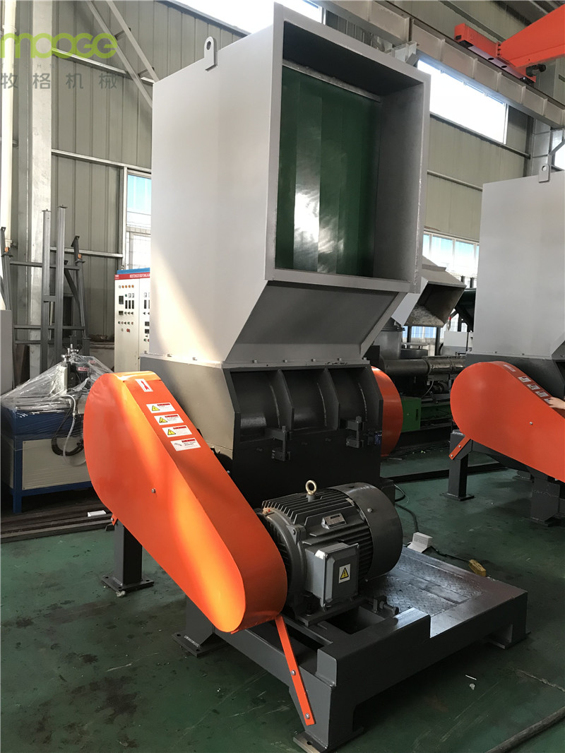 PET PP Plastic Grinder Machine PE Small Crushing Machine