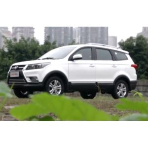 5MT Inventory SUV With Larger Body 7 Passengers SUV 160KMH