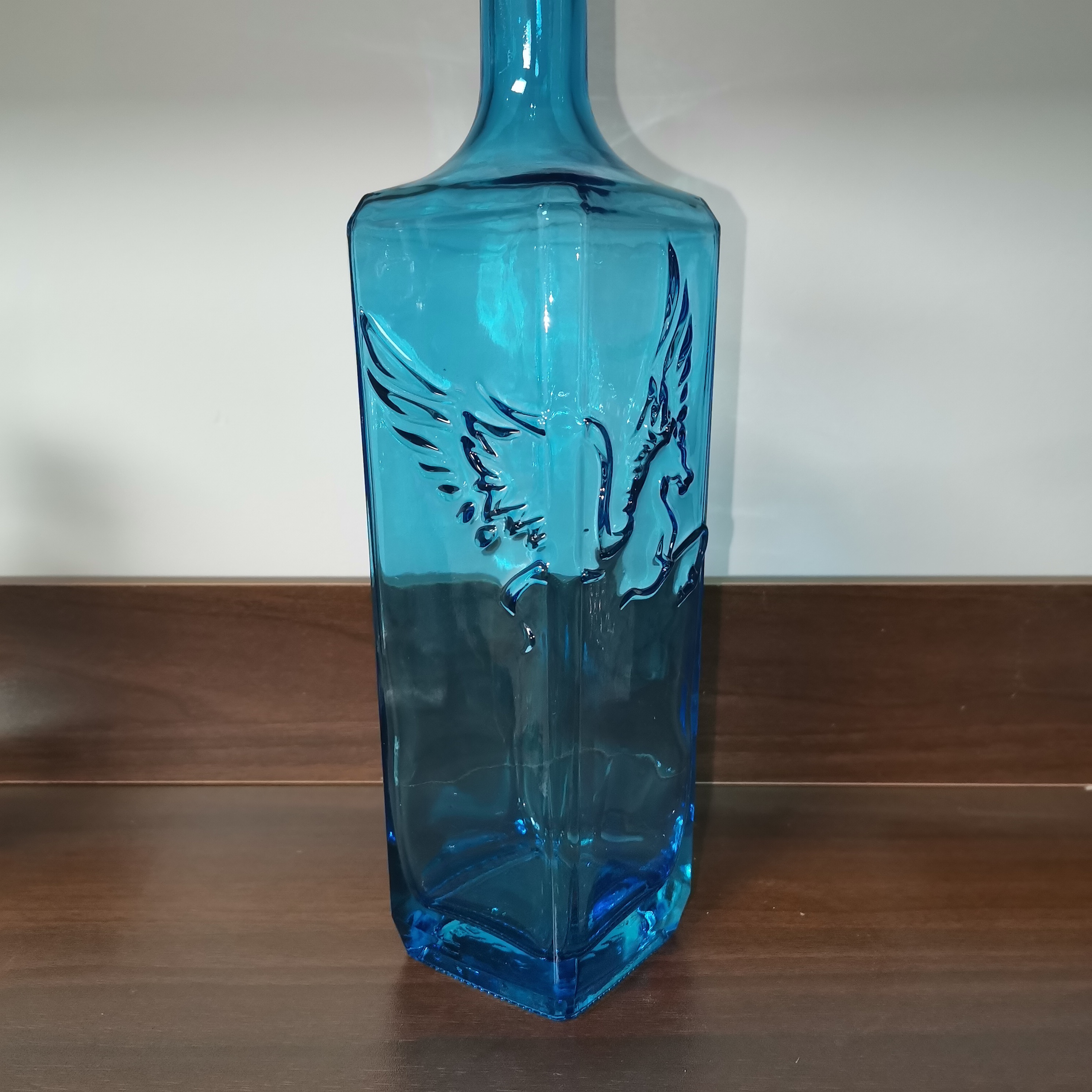 500ml 750ml 700ml 1l Transparent Blue Sky Ocean Color Spirit Glass Bottle