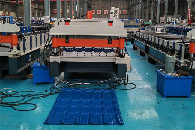 Galvanized Steel Roof Tile Roll Former 380V 50Hz Plc Control System