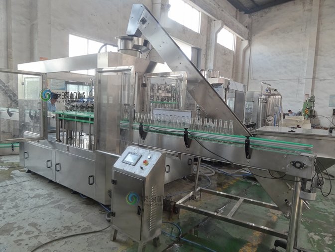 Crown Cap Beer Bottle Filling Machine 3500 BPH Glass Bottling Machine