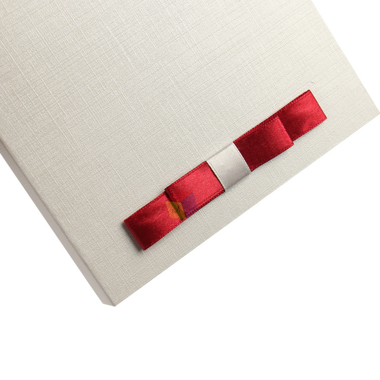 Cardboard Fashionable Watch Gift Box Customizable With Pillow Insert
