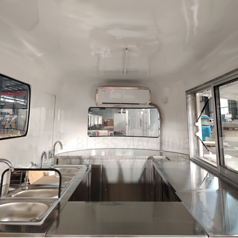 2024 Mobile Stainless Steel Trailer for Catering Bar Snack Fast Food Drink Ice Cream